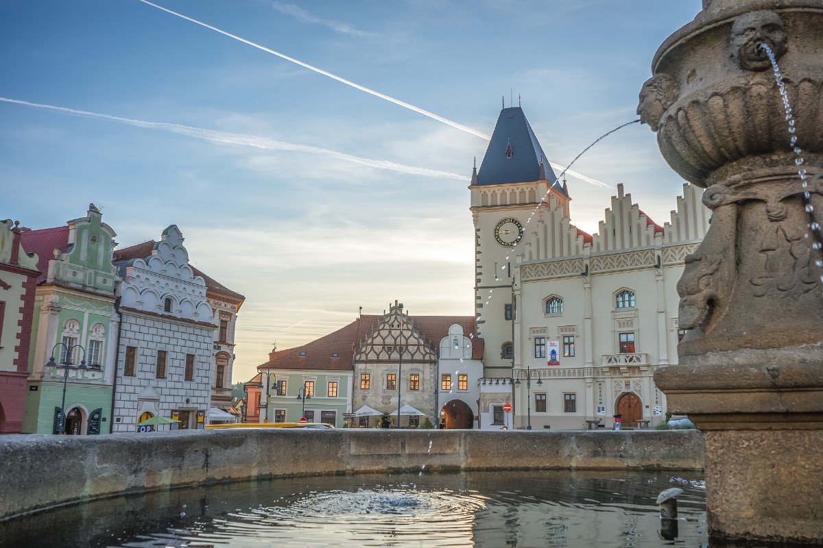 Žižkovo náměstí v Táboře | TuristickaMapa.cz